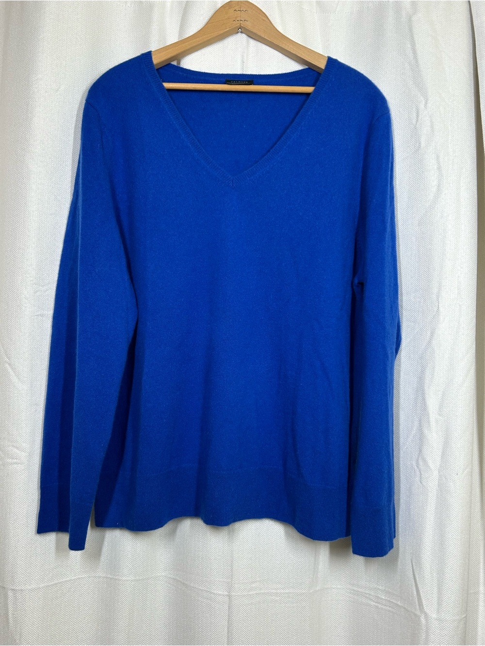 Talbots Blue V-neck Sweater 100% Cashmere Soft Long Sleeve Pullover